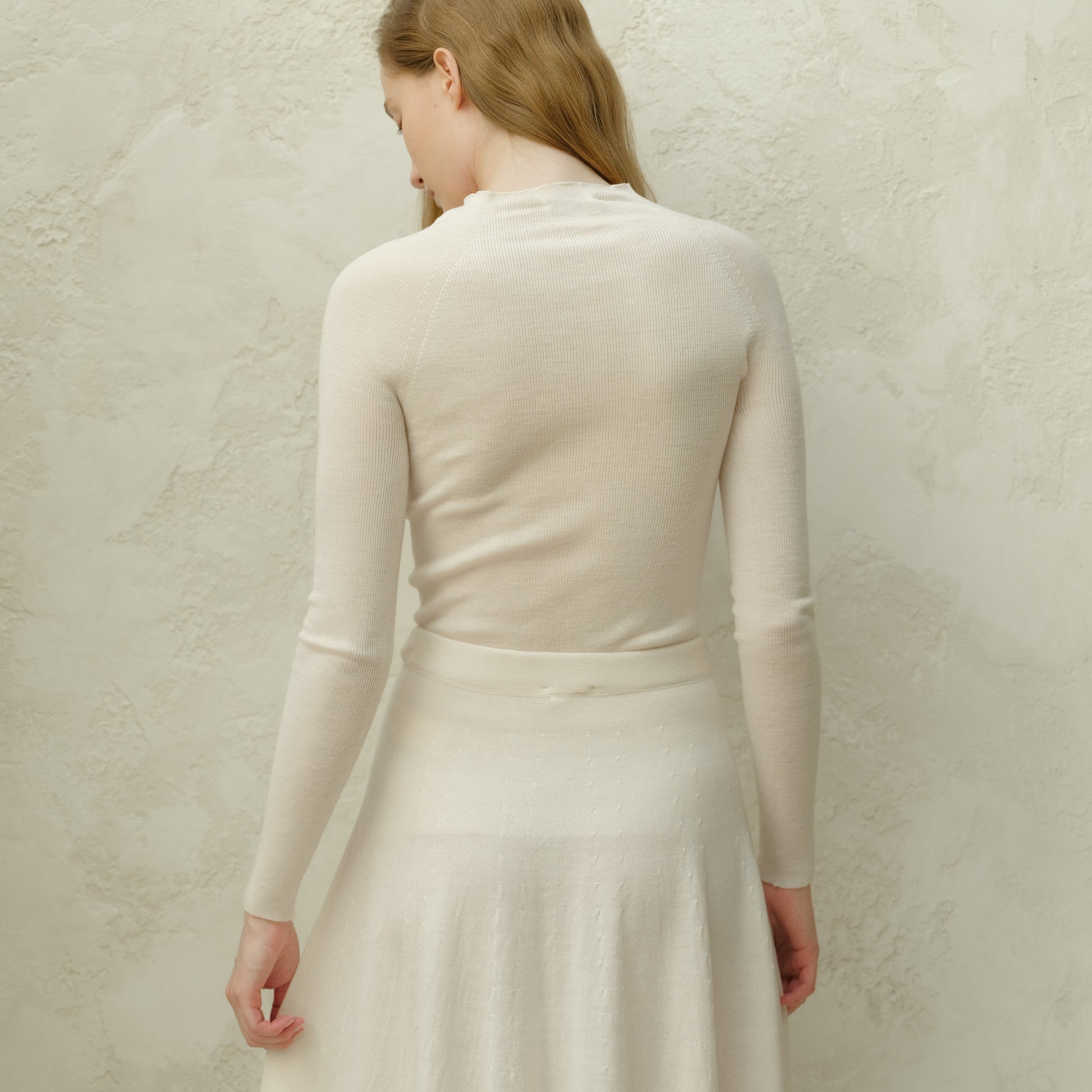 Extra Fine Merino Ribbed Crewneck (3D-Knit)-1