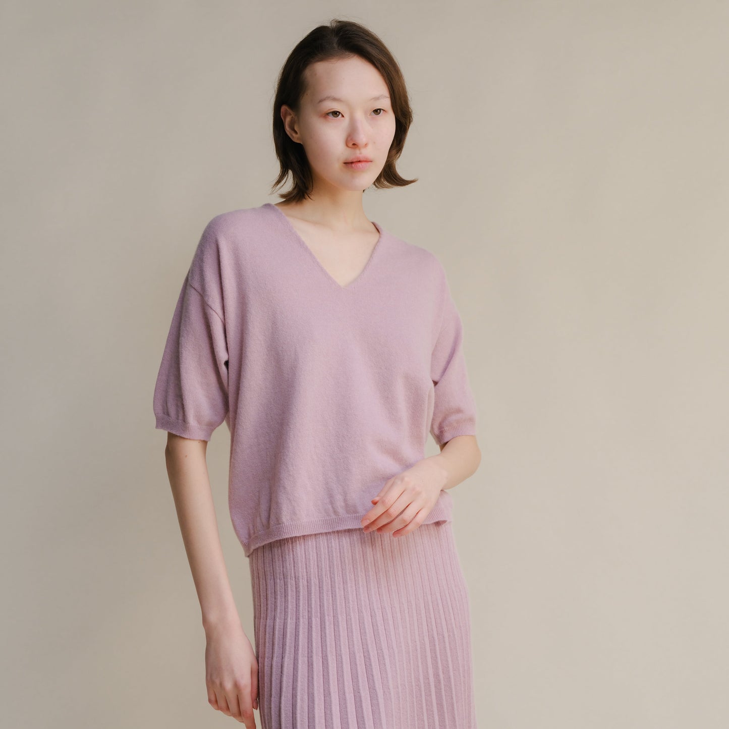 Cashmere Mix V-Neck T-Shirt (3D-Knit)-17