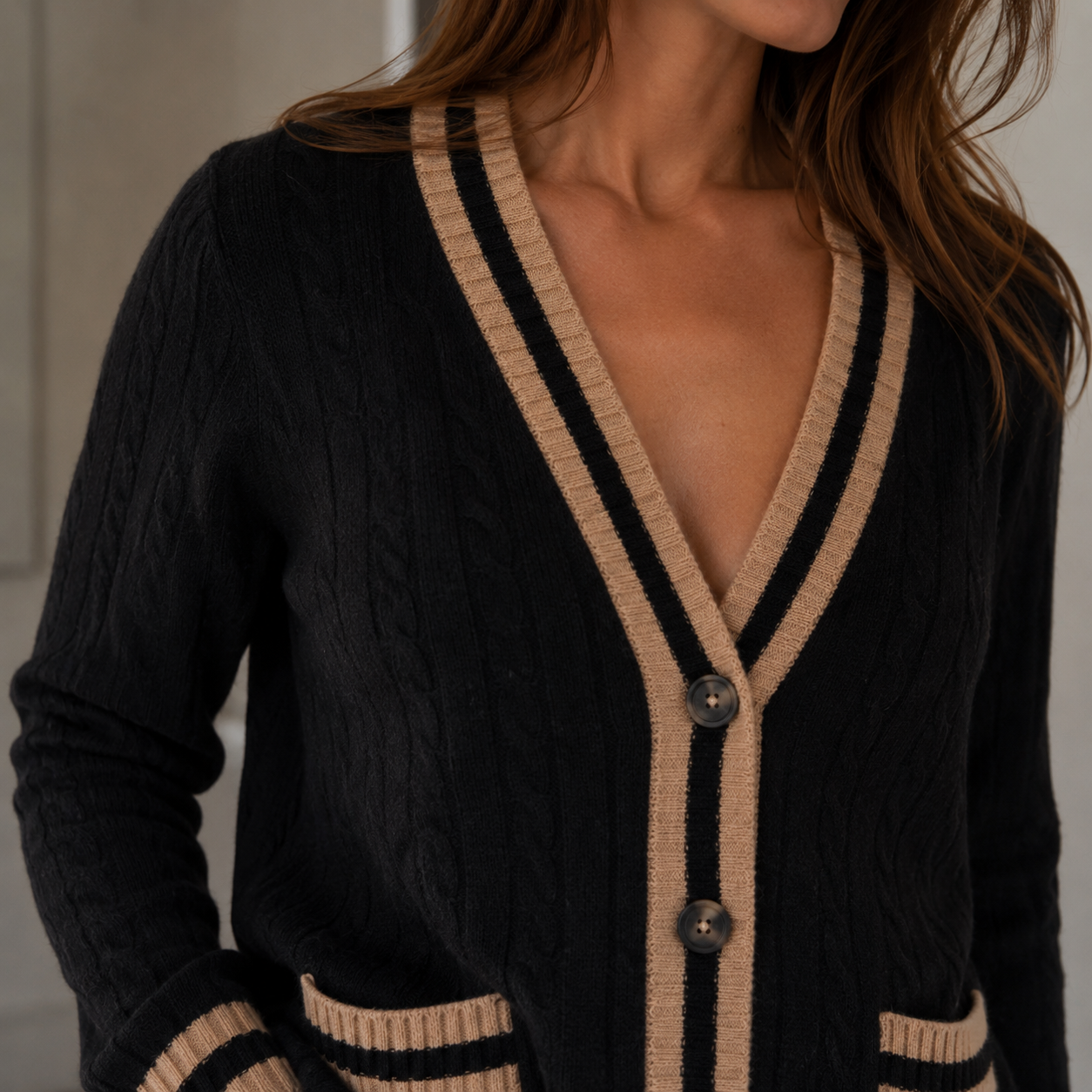 Cardigan im College Style- schwarz Jenny