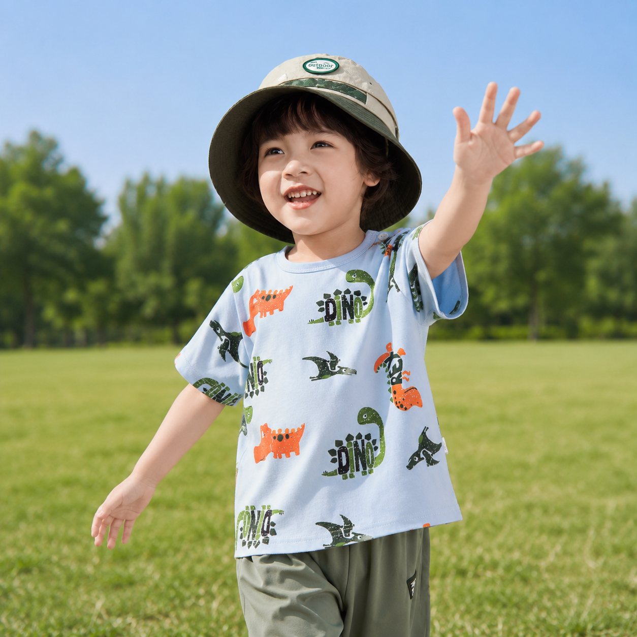 T-Shirt mit Dino- Print