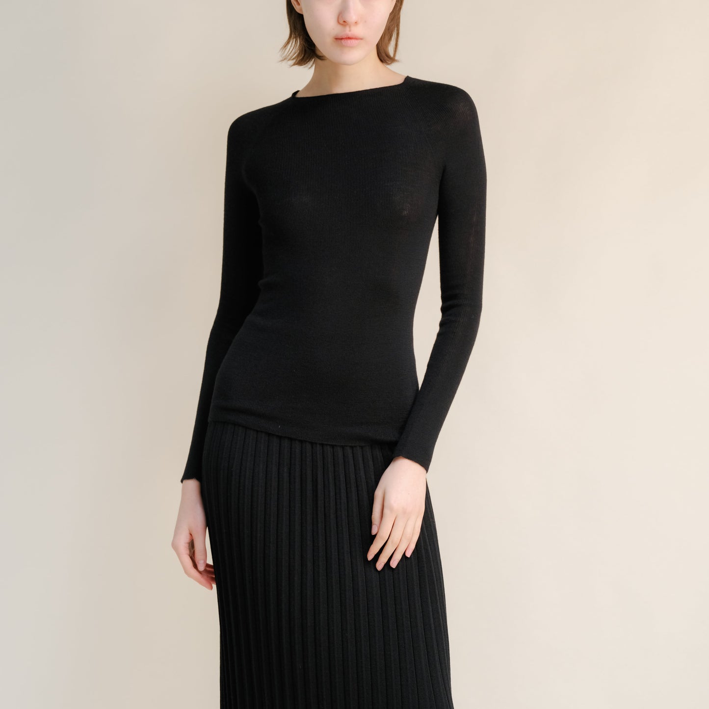 Extra Fine Merino Ribbed Crewneck (3D-Knit)-14