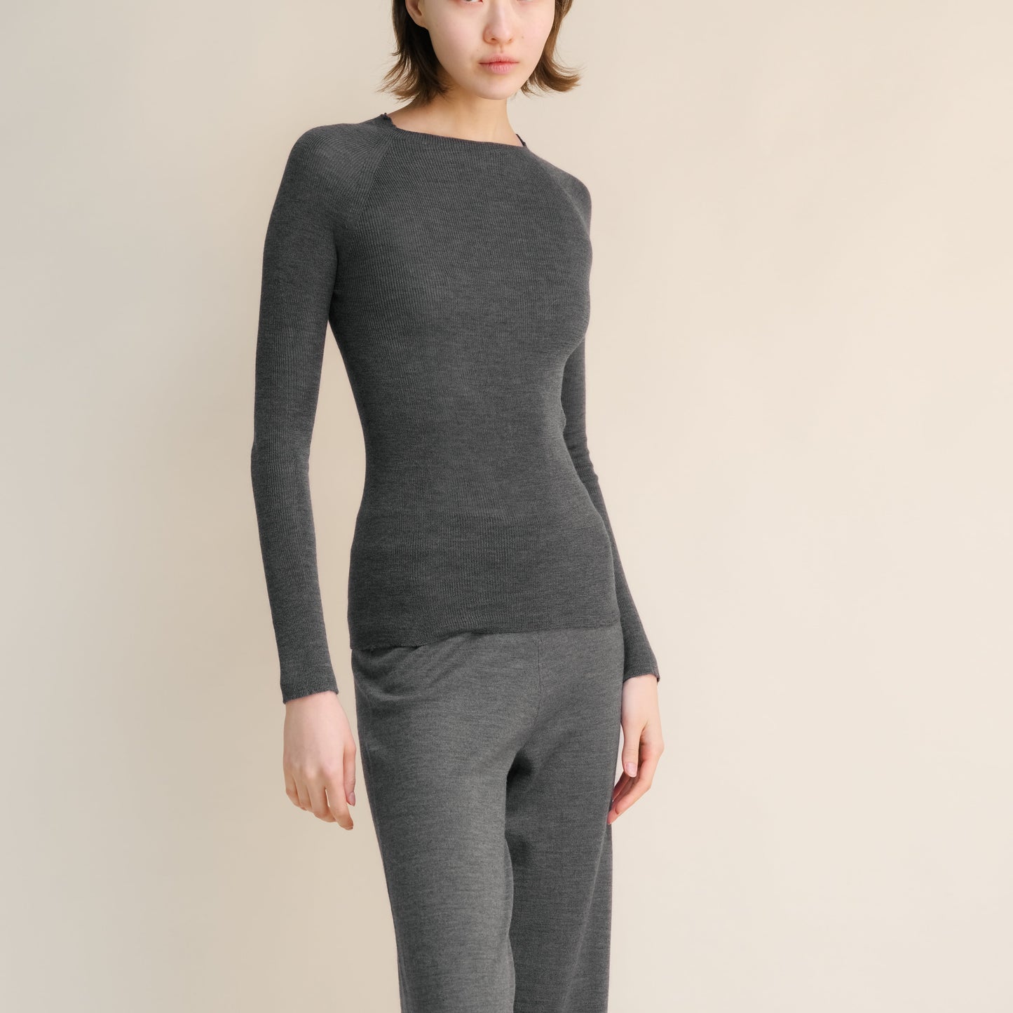 Extra Fine Merino Ribbed Crewneck (3D-Knit)-7