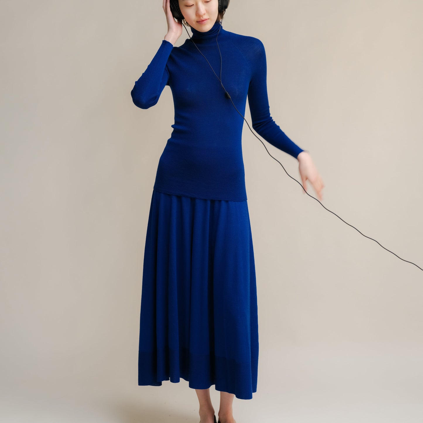 Extra Fine Merino Wool A-Line Skirt (3D-Knit)-11