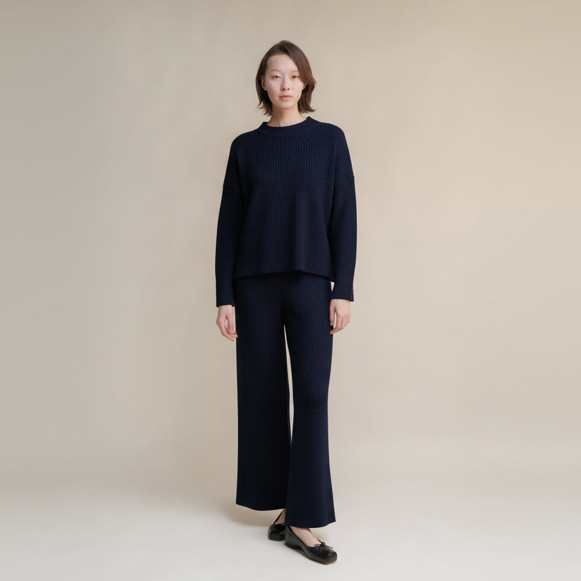 Extra Fine Merino Wide-Leg Trousers-11