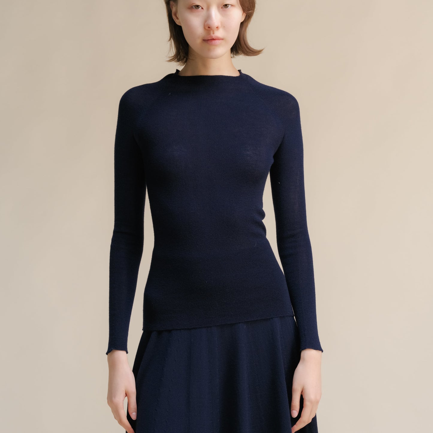 Extra Fine Merino Ribbed Crewneck (3D-Knit)-13