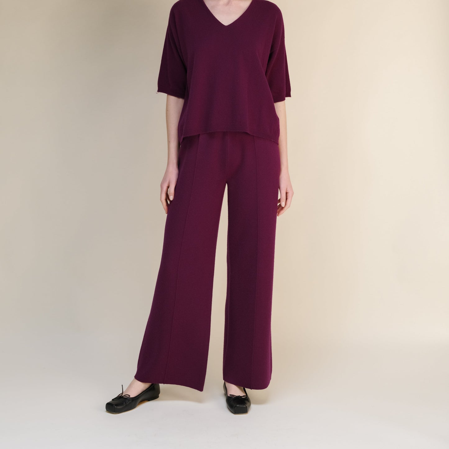 Cashmere Mix V-Neck T-Shirt (3D-Knit)-16