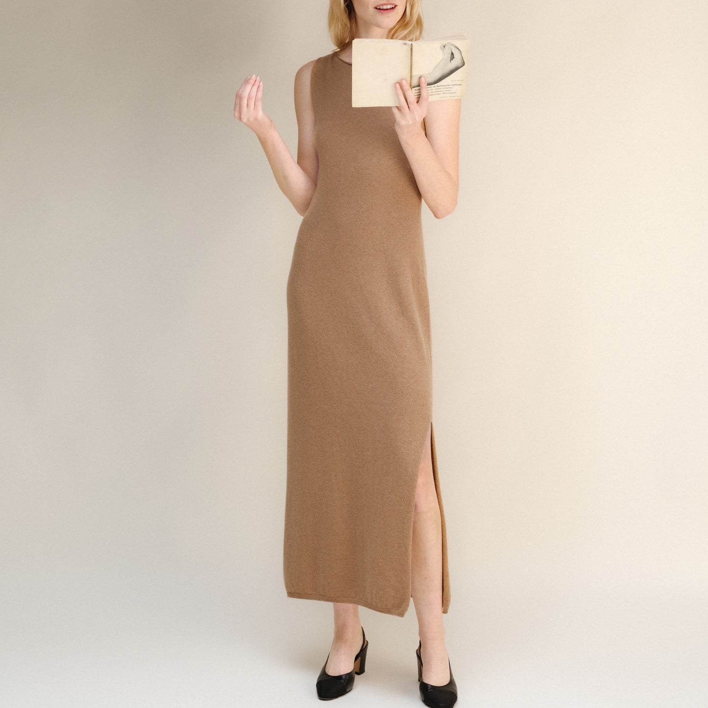 Kaschmir- Mix Ärmelloses Kleid mit Schlitz Kathy-8