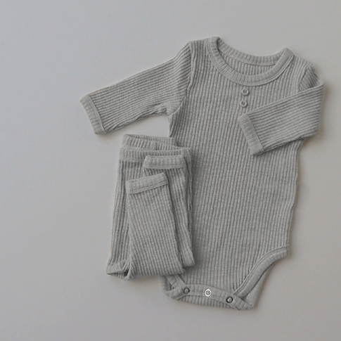 Baby Set 2-teilig | Strampler & Hose