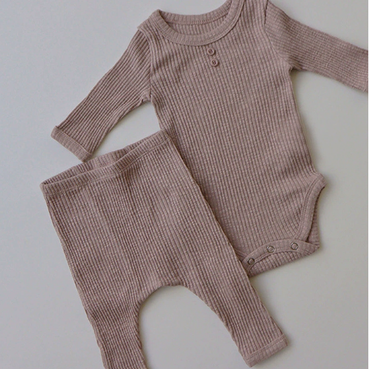 Baby Set 2-teilig | Strampler & Hose