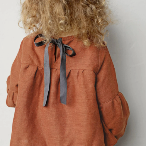 Bluse aus Leinen-Mix mit Schleifenband